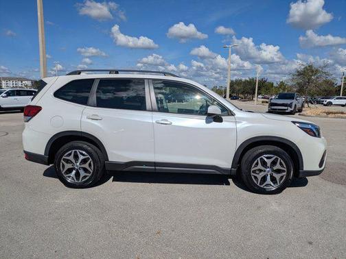 2020 Subaru Forester Premium