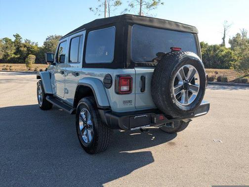 2023 Jeep Wrangler 4-Door Sahara 4x4