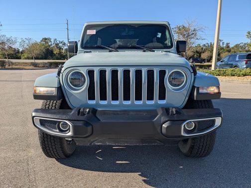 2023 Jeep Wrangler 4-Door Sahara 4x4