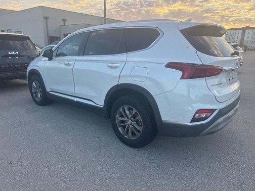 Quartz White 2019 Hyundai SANTA FE SEL 2.4