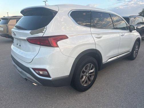 Quartz White 2019 Hyundai SANTA FE SEL 2.4