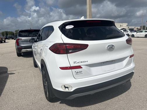 Dazzling White 2019 Hyundai TUCSON Sport