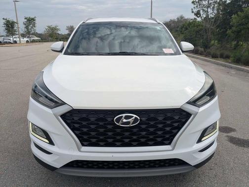 Dazzling White 2019 Hyundai TUCSON Sport