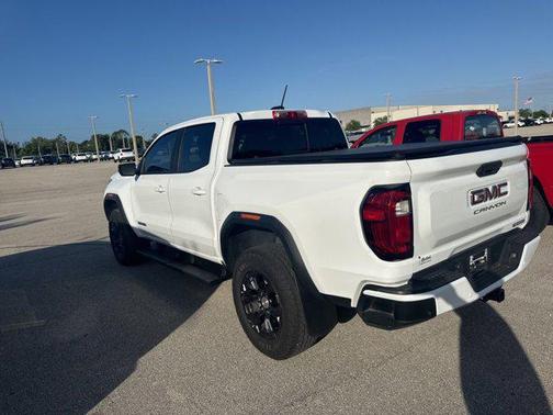 Summit White 2024 GMC Canyon Elevation