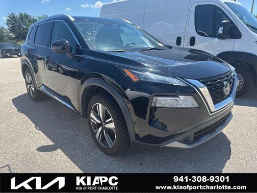 Super Black 2023 Nissan Rogue SL