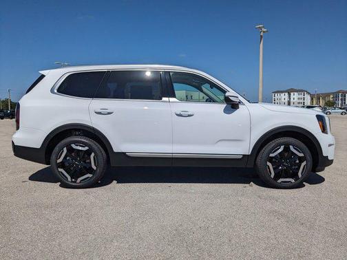 2025 Kia Telluride EX