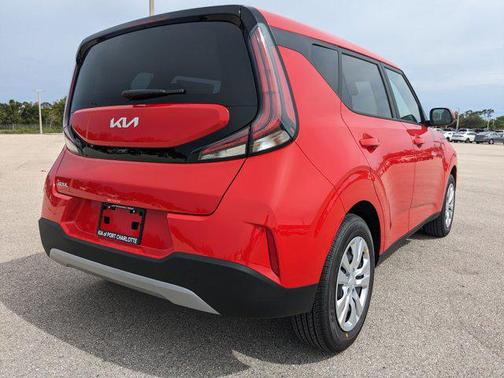 2025 Kia Soul LX
