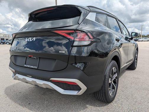 2025 Kia Sportage Hybrid EX