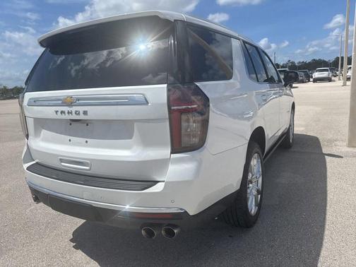 Iridescent Pearl Tricoat 2021 Chevrolet Tahoe 4WD High Country