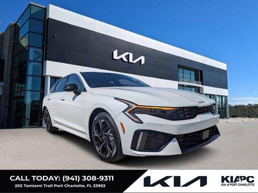 2025 Kia K5 GT-Line