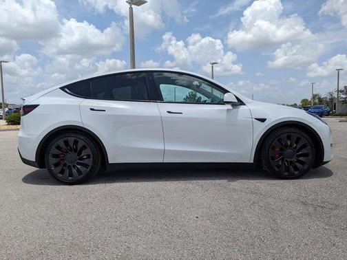 2021 Tesla Model Y Performance Dual Motor All-Wheel Drive