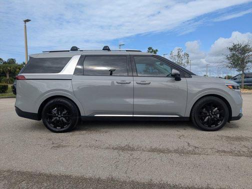2024 Kia Carnival SX Prestige