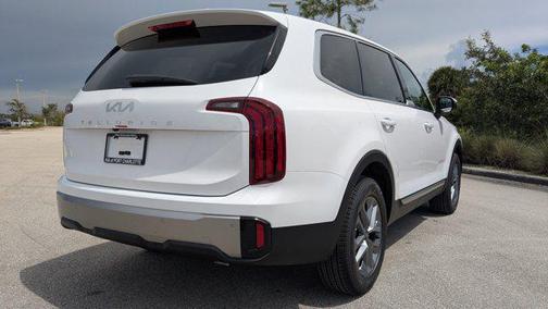 2025 Kia Telluride LX