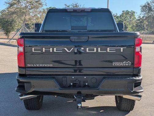 2021 Chevrolet Silverado 2500 High Country