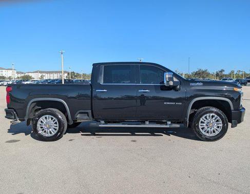 2021 Chevrolet Silverado 2500 High Country