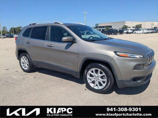 Light Brownstone Pearlcoat 2018 Jeep Cherokee Latitude Plus