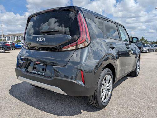 2025 Kia Soul LX