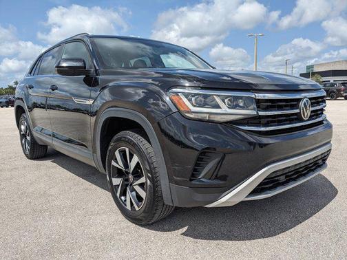 2020 Volkswagen Atlas Cross Sport 2.0T SE