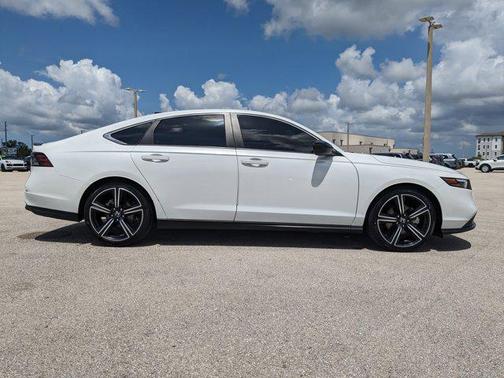2024 Honda Accord Hybrid Base