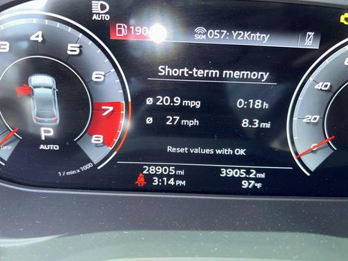 Ibis White 2021 Audi Q5 45 Premium Plus