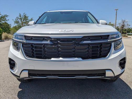 2025 Kia Seltos EX
