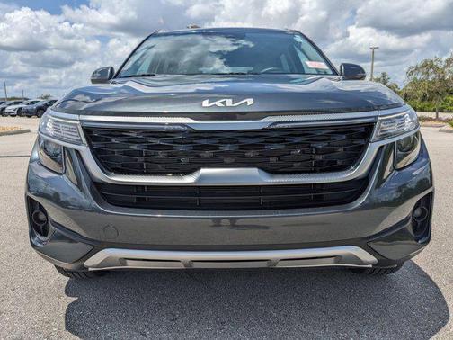 2023 Kia Seltos EX