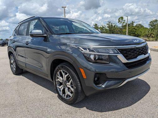 2023 Kia Seltos EX