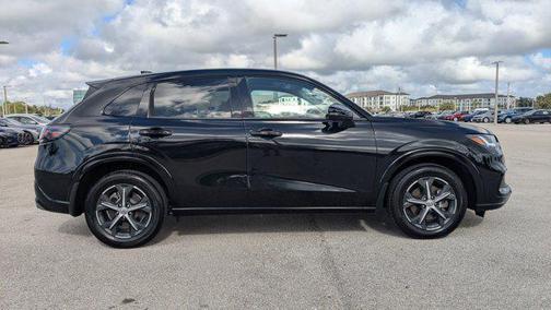 2025 Honda HR-V EX-L