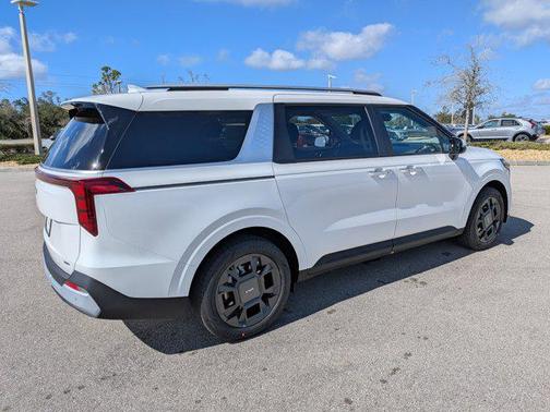 2026 Kia Carnival Hybrid EX