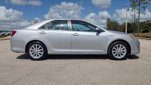 2012 Toyota Camry Hybrid LE