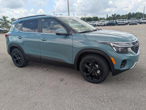 Pluton Blue 2026 Kia Seltos EX