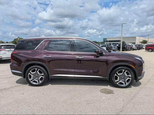 Sierra Burgundy 2023 Hyundai PALISADE Limited