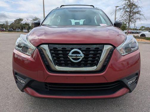 2019 Nissan Kicks SR