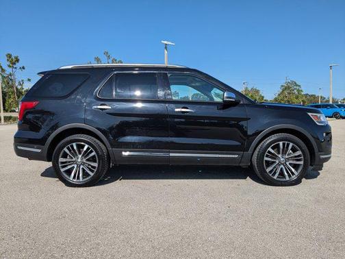 2019 Ford Explorer Platinum