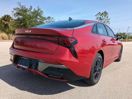 2025 Kia K5 LXS