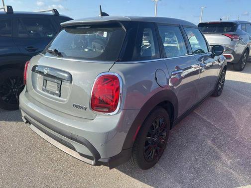 2022 MINI Hardtop Oxford Edition