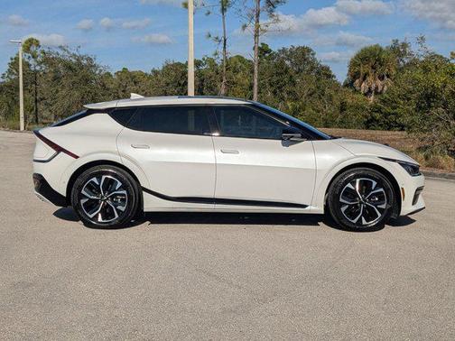 2024 Kia EV6 GT-Line