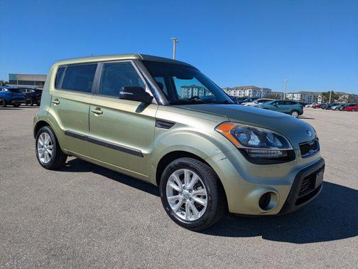 2013 Kia Soul +