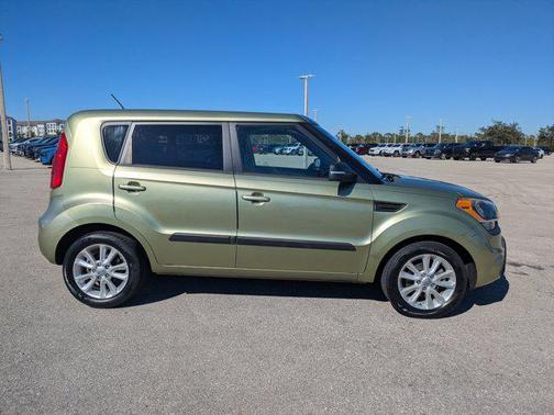2013 Kia Soul +