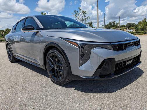 2025 Kia K4 GT-Line Turbo