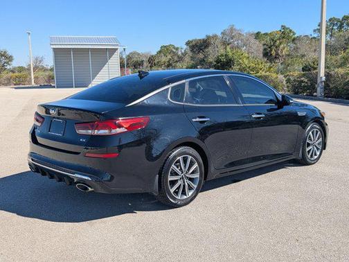 2019 Kia Optima EX