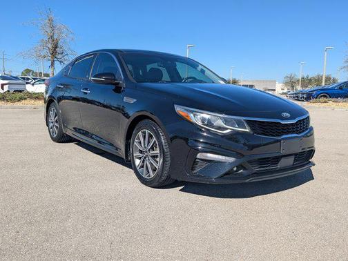 2019 Kia Optima EX