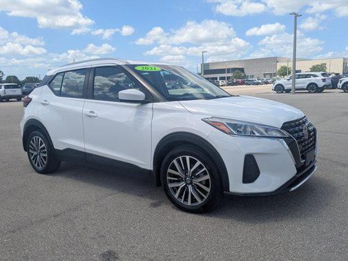 2021 Nissan Kicks SV