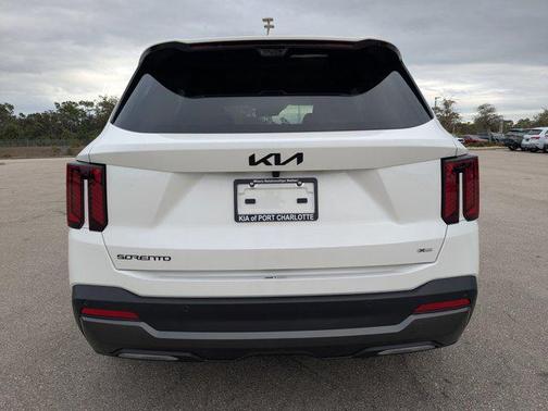 2026 Kia Sorento Hybrid SX Prestige