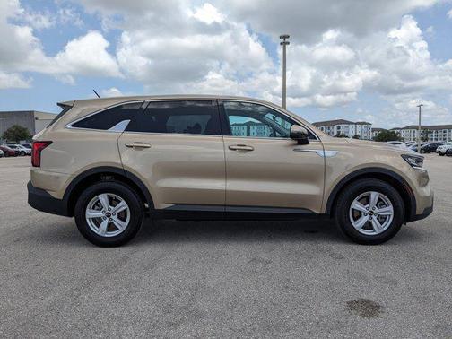 2021 Kia Sorento LX
