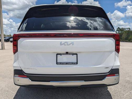 2026 Kia Carnival Hybrid SX