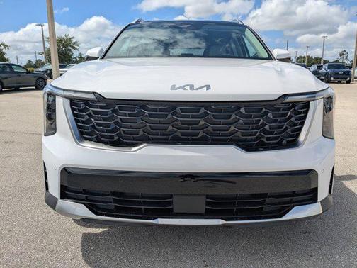 Glacial White Pearl 2026 Kia Sorento S