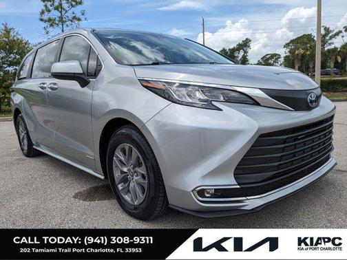 2021 Toyota Sienna XLE 7 Passenger