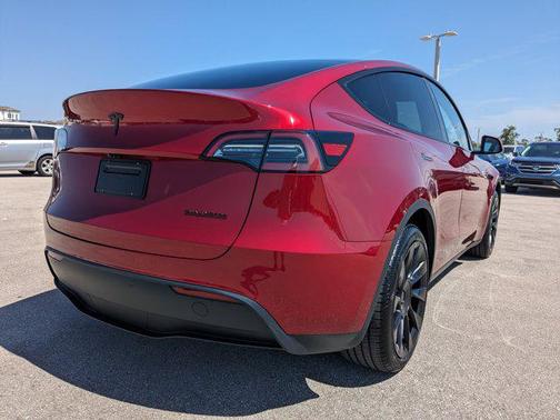 2024 Tesla Model Y Long Range Dual Motor All-Wheel Drive