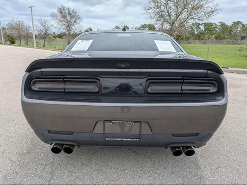 Granite Pearlcoat 2020 Dodge Challenger SRT Hellcat